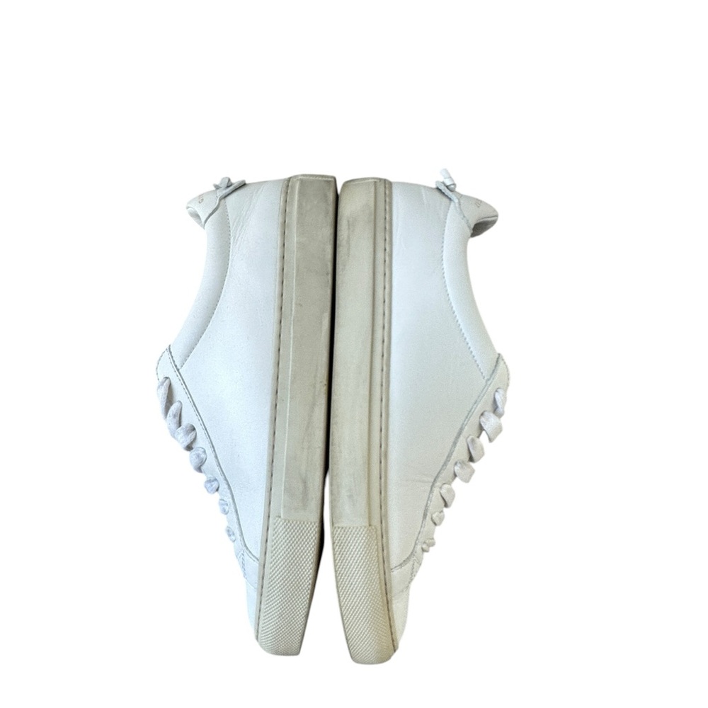 Givenchy  White Leather Low Top Sneakers EU 36 / US 6 - Women.